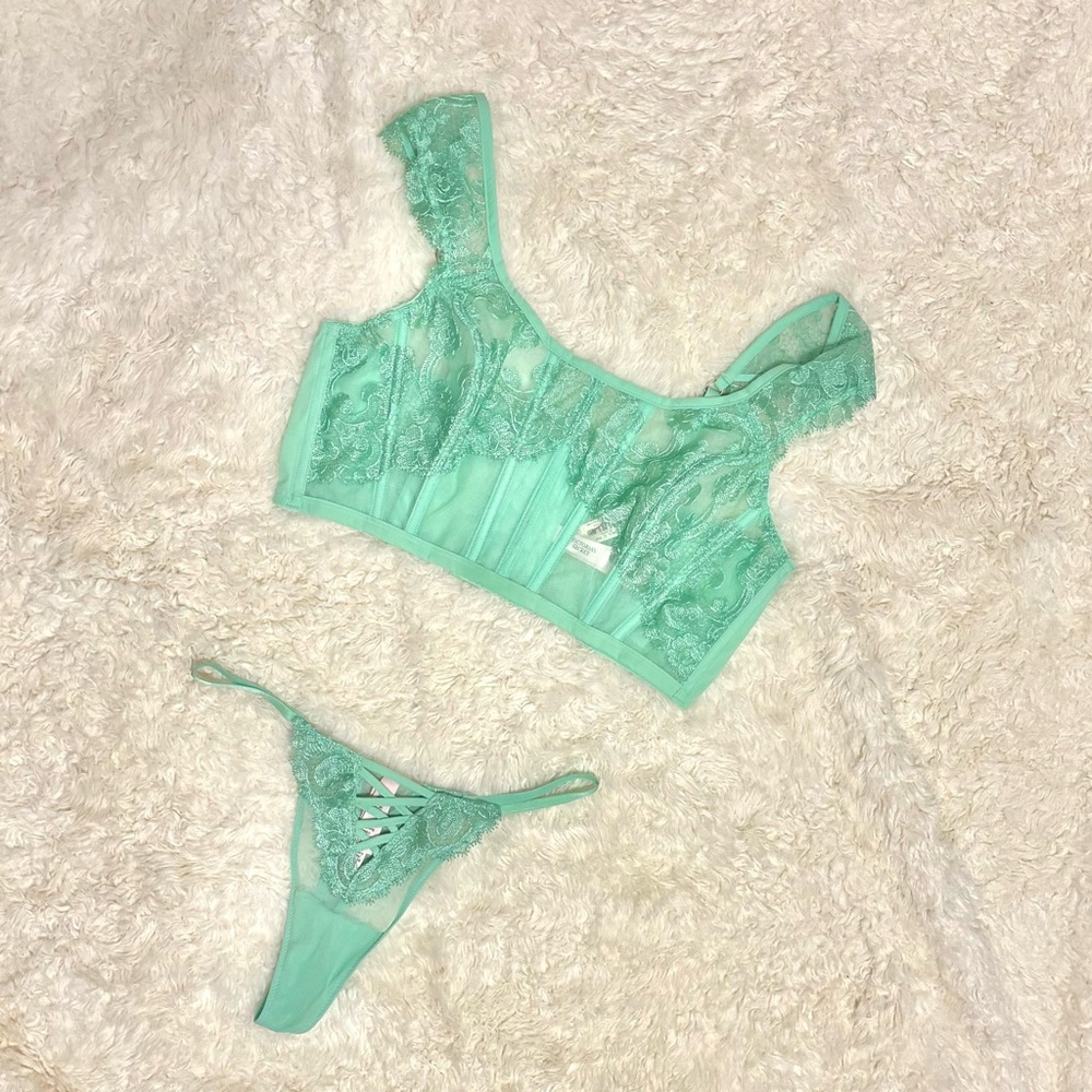 Victoria’s Secret lingerie set